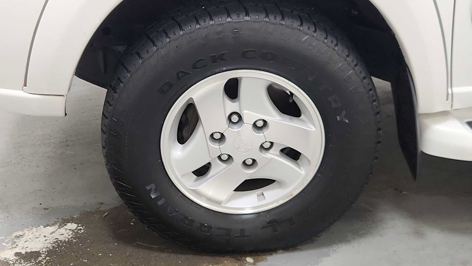 Used 2002 Toyota Sequoia Limited AWD/4WD image 10