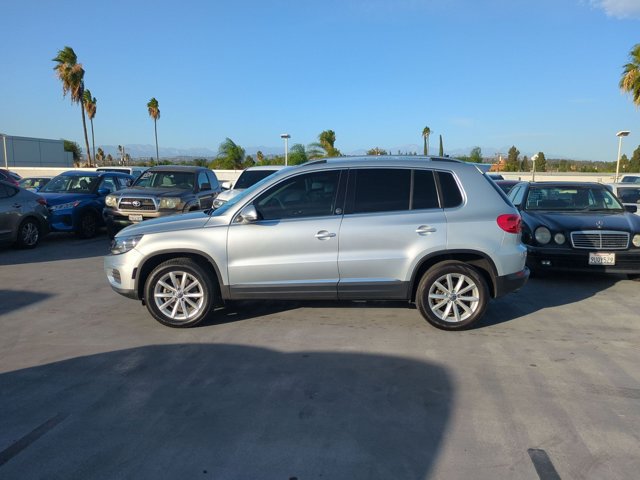 Used 2017 Volkswagen Tiguan Wolfsburg Edition FWD image 9
