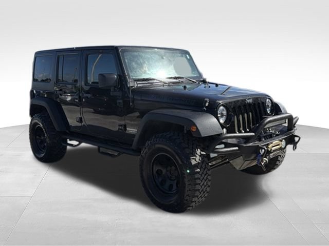 Used 2015 Jeep Wrangler Unlimited Rubicon w/ Dual Top Group AWD/4WD image 7
