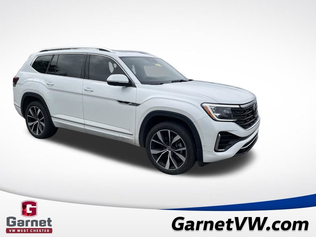 Used 2024 Volkswagen Atlas SEL Premium R-Line image 8