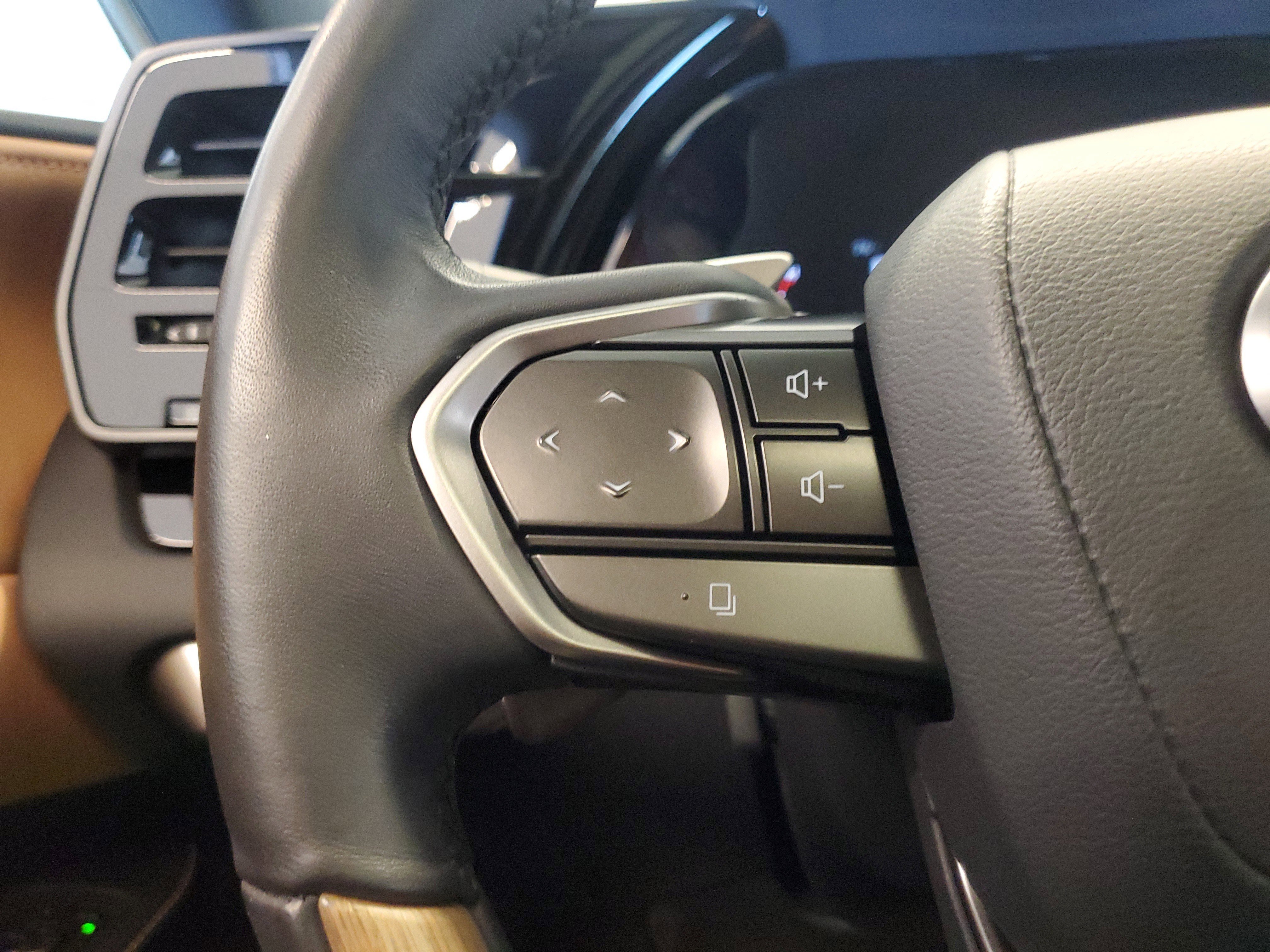 Used 2023 Lexus RX 350 Premium Plus w/ Cold Area Package AWD/4WD image 26