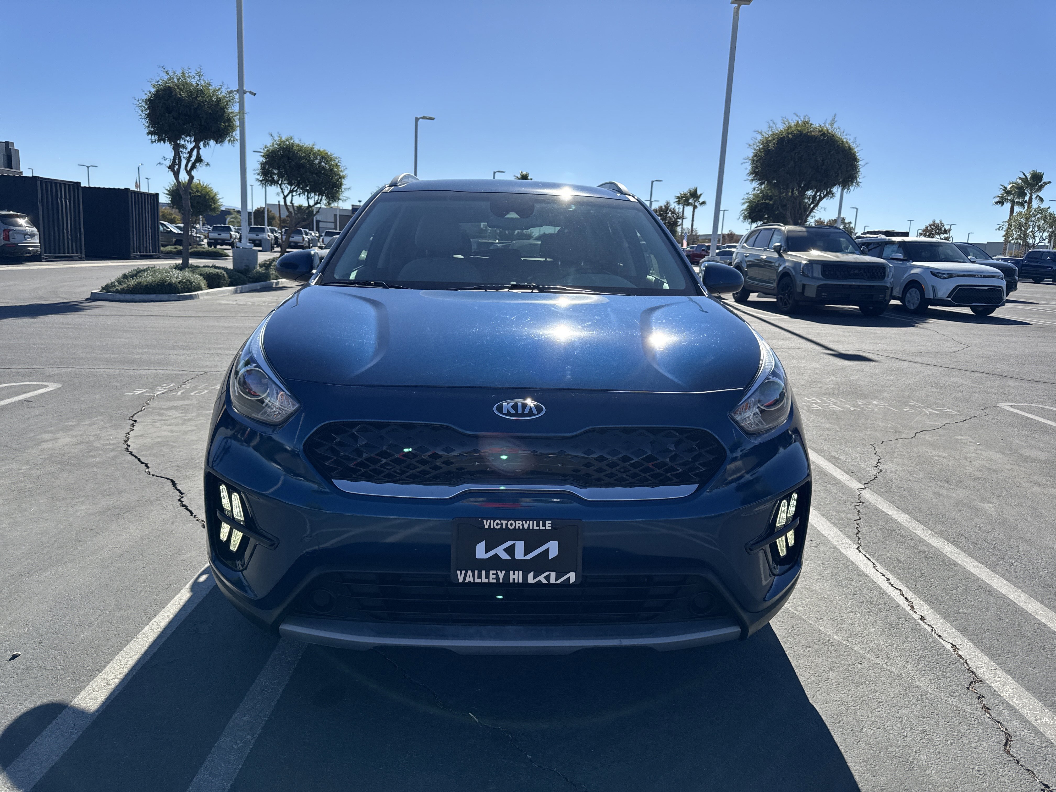 Certified 2020 Kia Niro LXS image 2