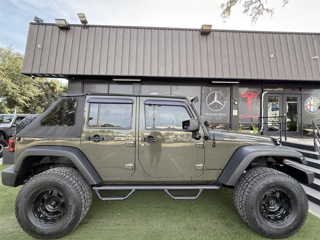Used 2015 Jeep Wrangler Unlimited Sport image 7