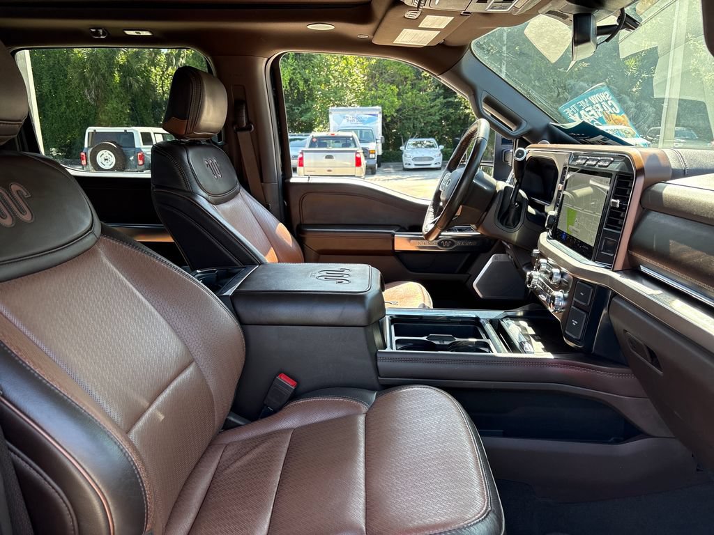 Used 2023 Ford F250 King Ranch w/ FX4 Off-Road Package AWD/4WD image 29