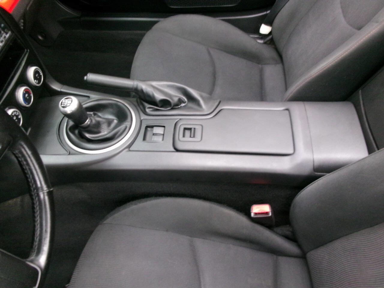 Used 2013 MAZDA MX-5 Miata Club image 22