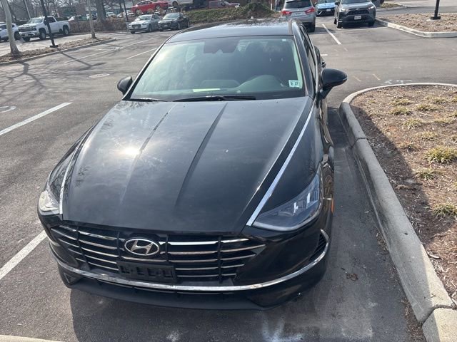 Used 2022 Hyundai Sonata SE w/ Cargo Package image 3