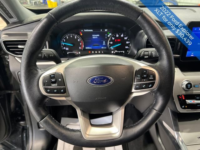 Used 2022 Ford Explorer XLT w/ Equipment Group 202A image 14