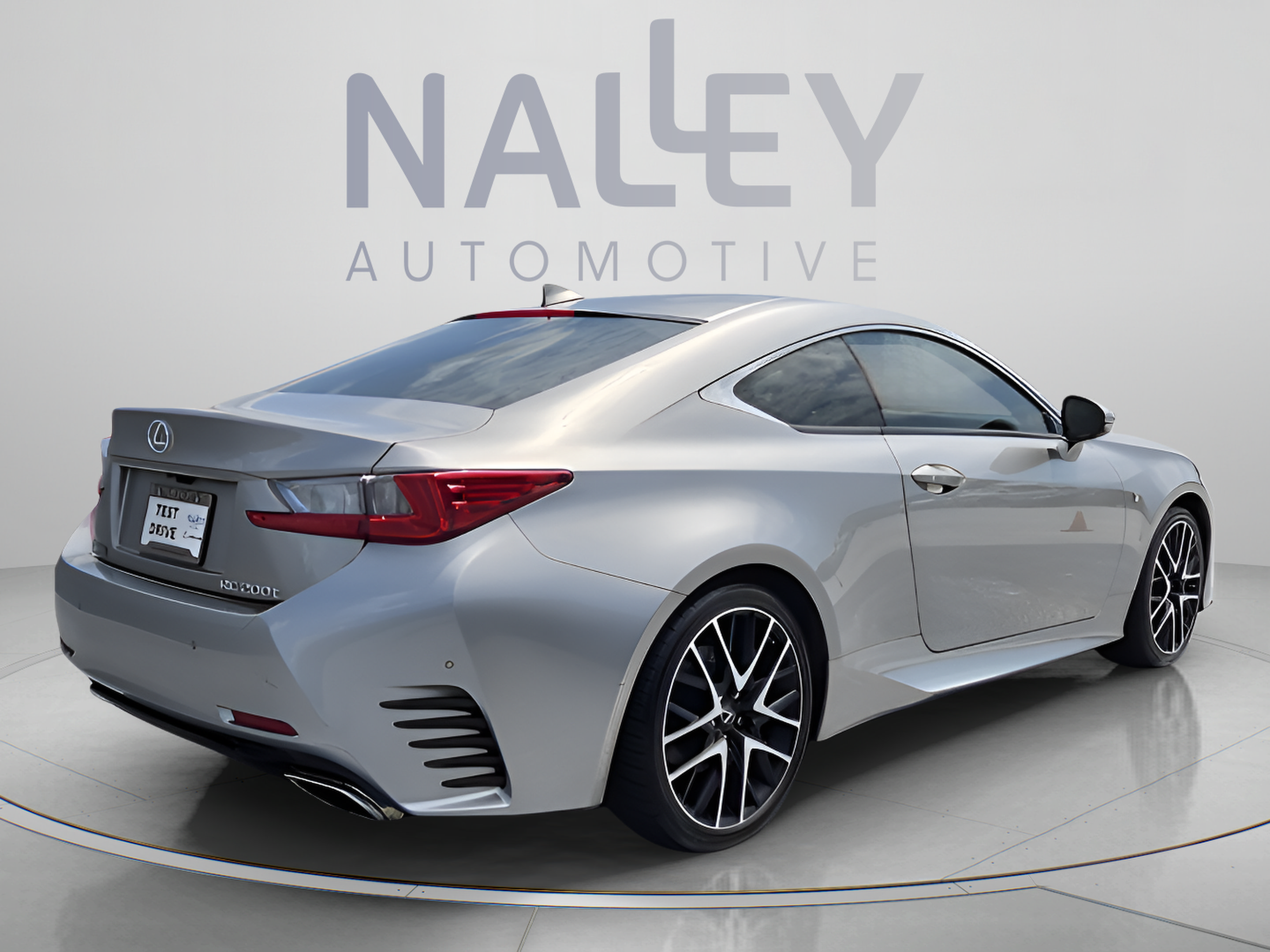 Used 2017 Lexus RC 200t F Sport RWD image 5