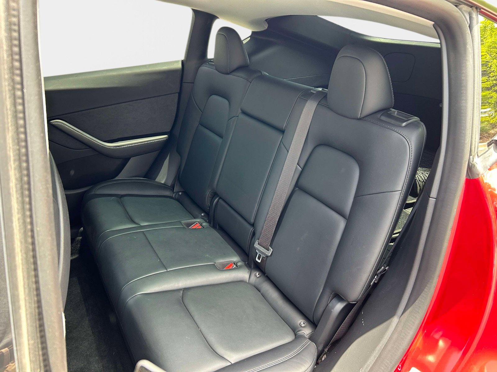 Used 2021 Tesla Model Y Long Range AWD/4WD image 15