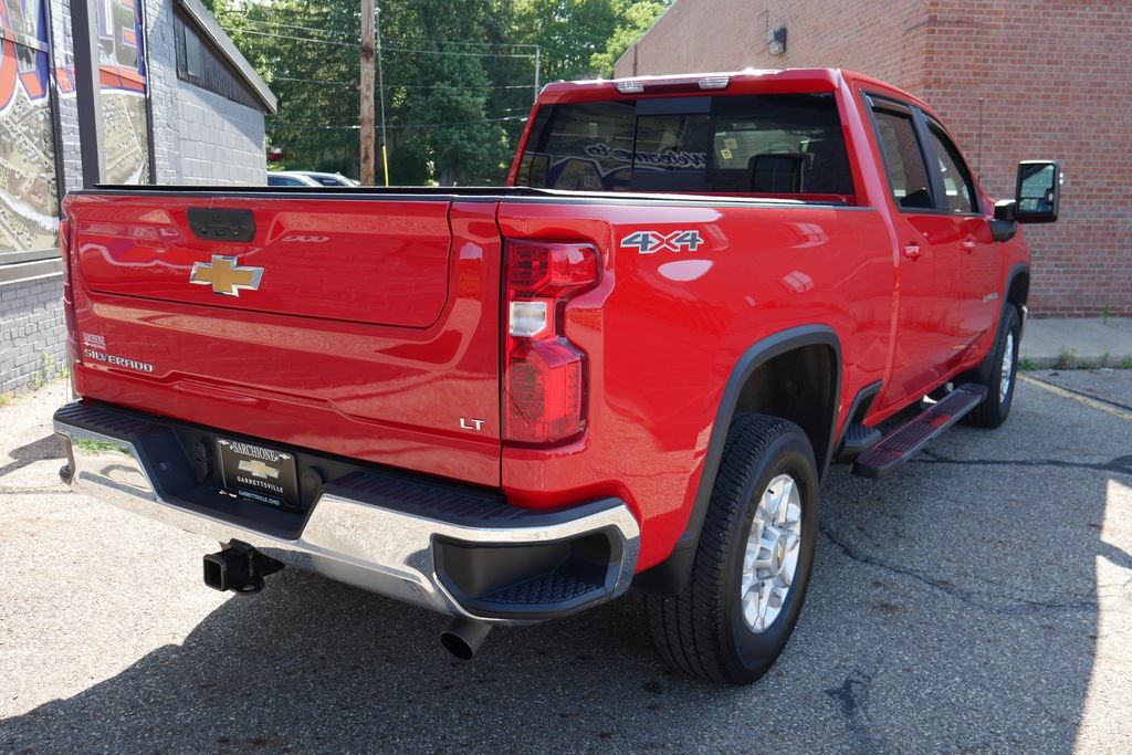 Used 2024 Chevrolet Silverado 2500 LT w/ Convenience Package AWD/4WD image 5