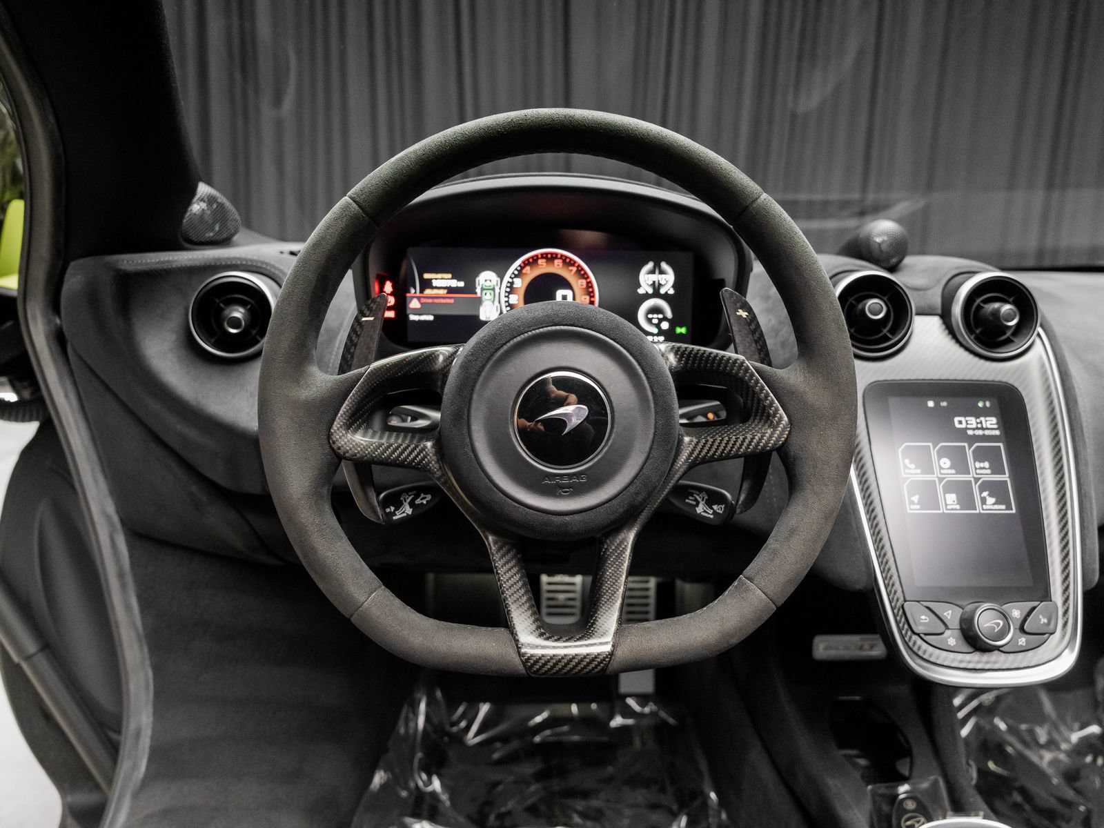 Used 2020 McLaren 600LT Spider RWD image 6