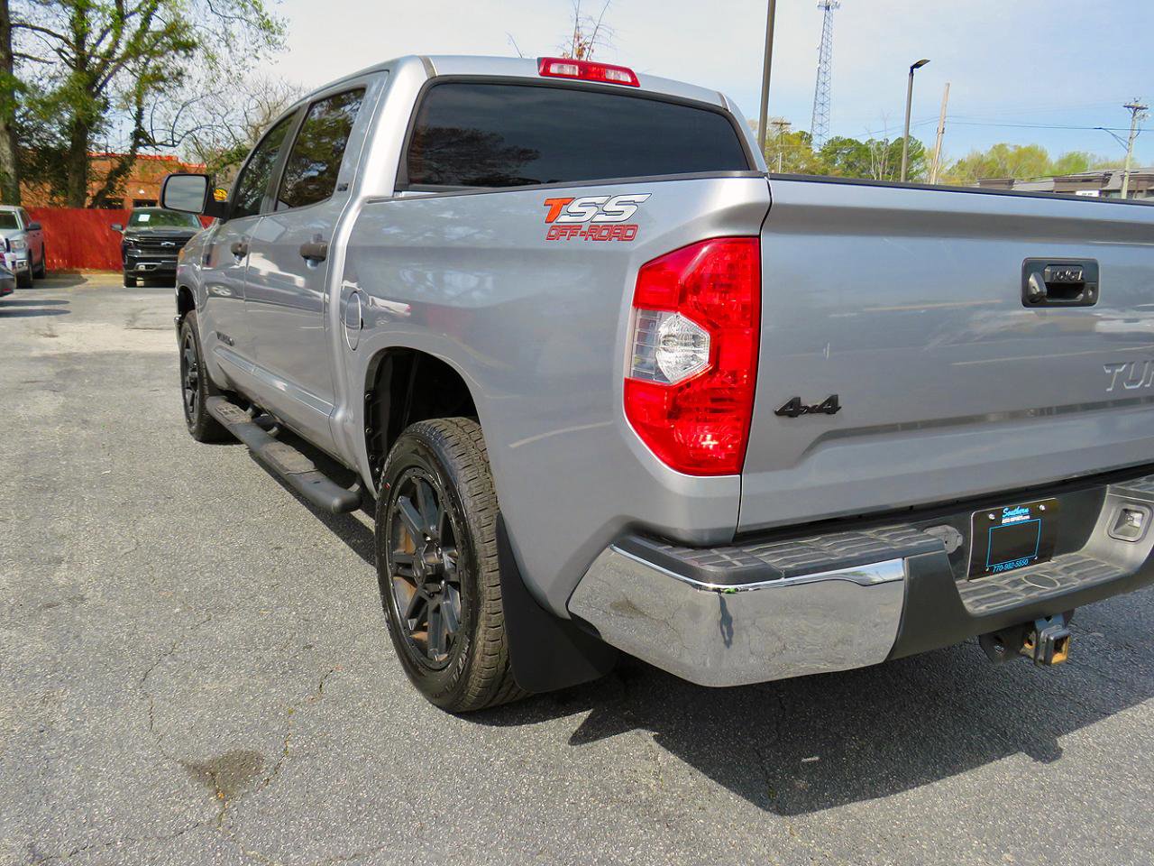 Used 2019 Toyota Tundra SR5 w/ SR5 Upgrade Package image 37