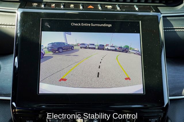 Used 2022 Jeep Grand Cherokee L Limited image 4