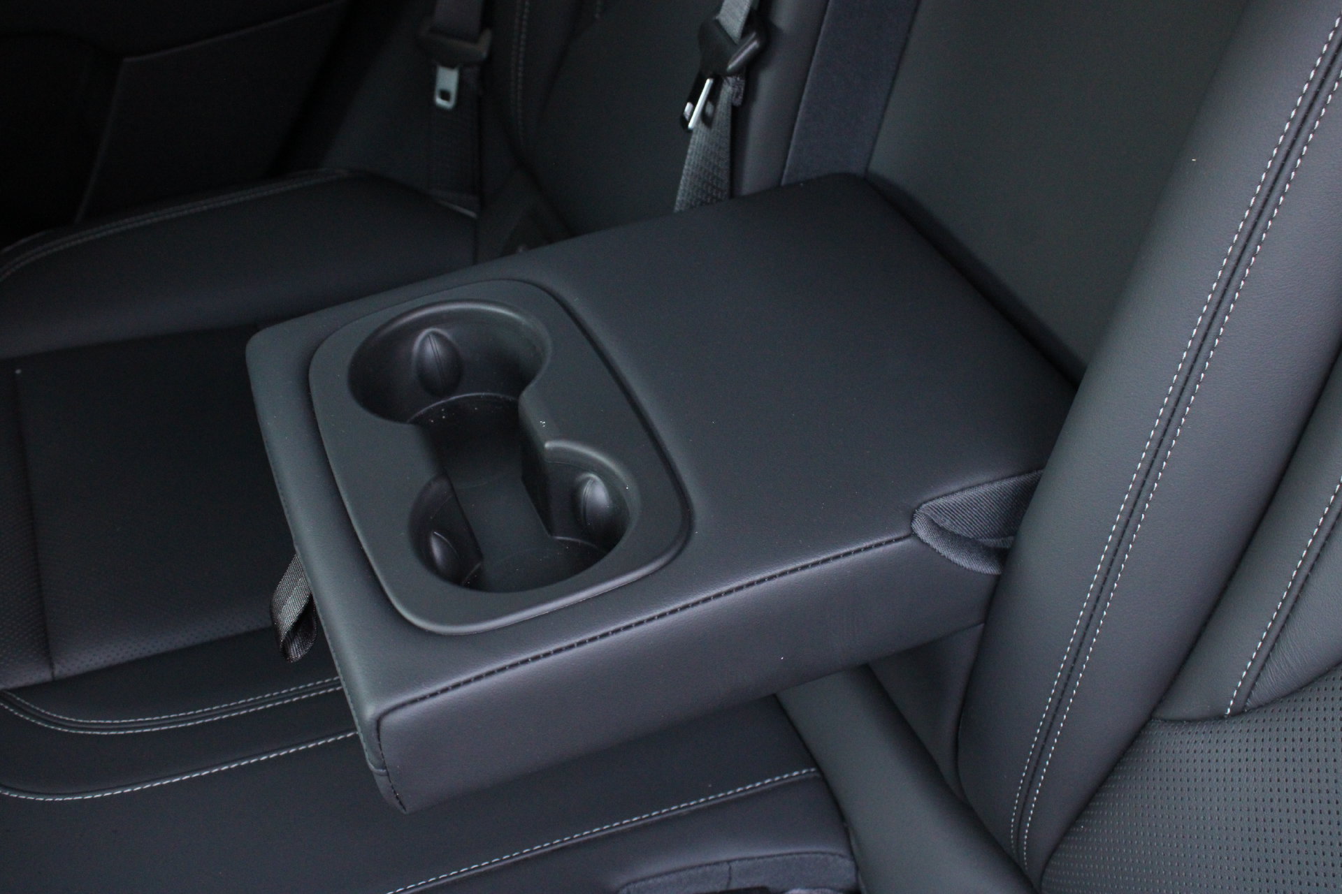 Used 2023 Buick Envision Essence FWD image 18