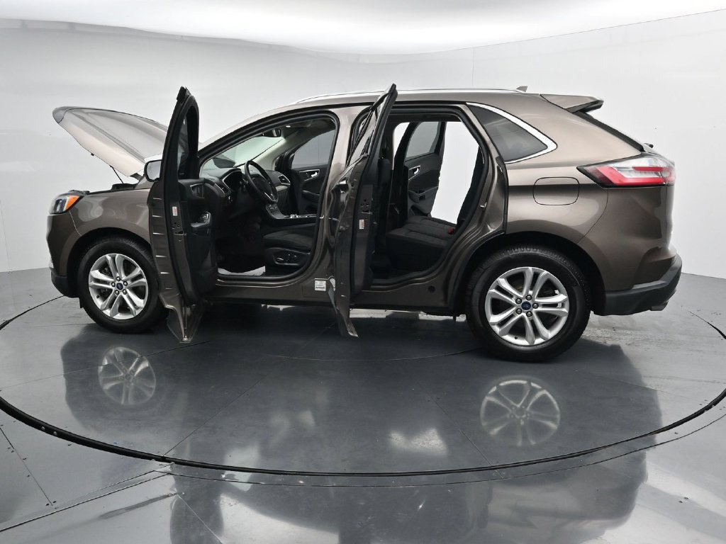 Used 2019 Ford Edge SEL AWD/4WD image 42