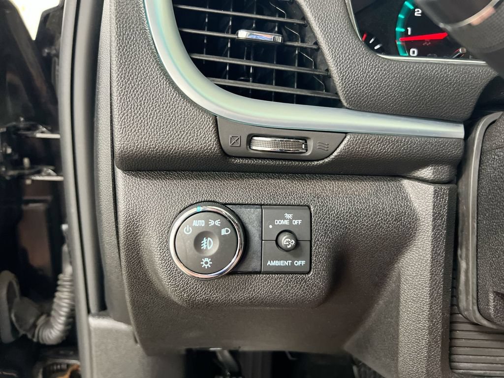 Used 2017 Chevrolet Traverse LT FWD image 18