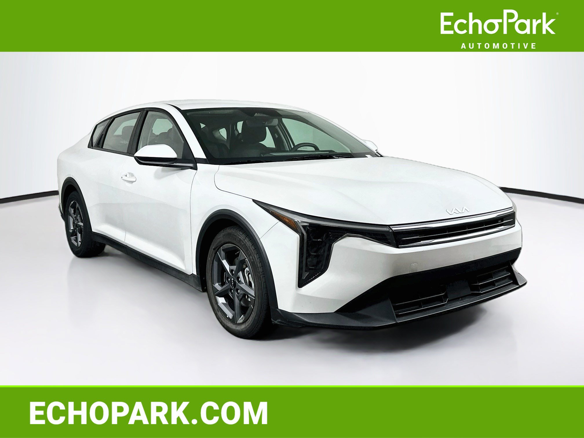 Used 2025 Kia K4 FWD image 1