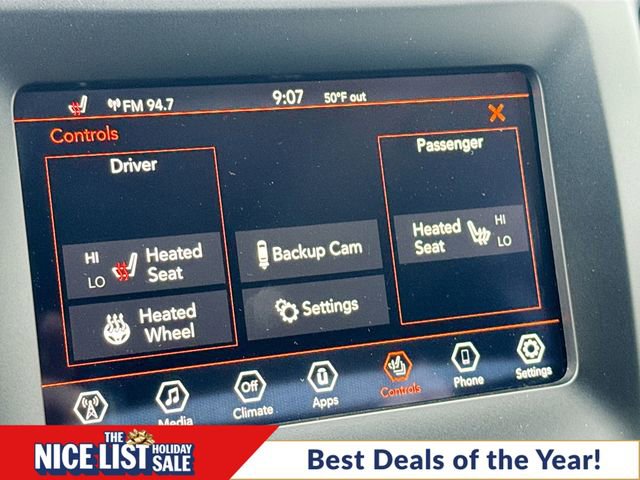 Used 2019 Jeep Cherokee Latitude Plus w/ Comfort/Convenience Group image 19