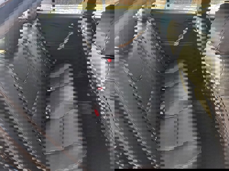 Used 2009 Pontiac G6 GXP w/ Sun And Sound Plus Package image 14