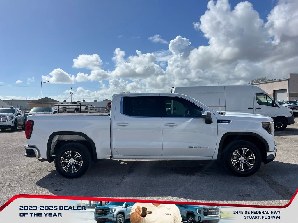 New 2026 GMC Sierra 1500 SLE image 8