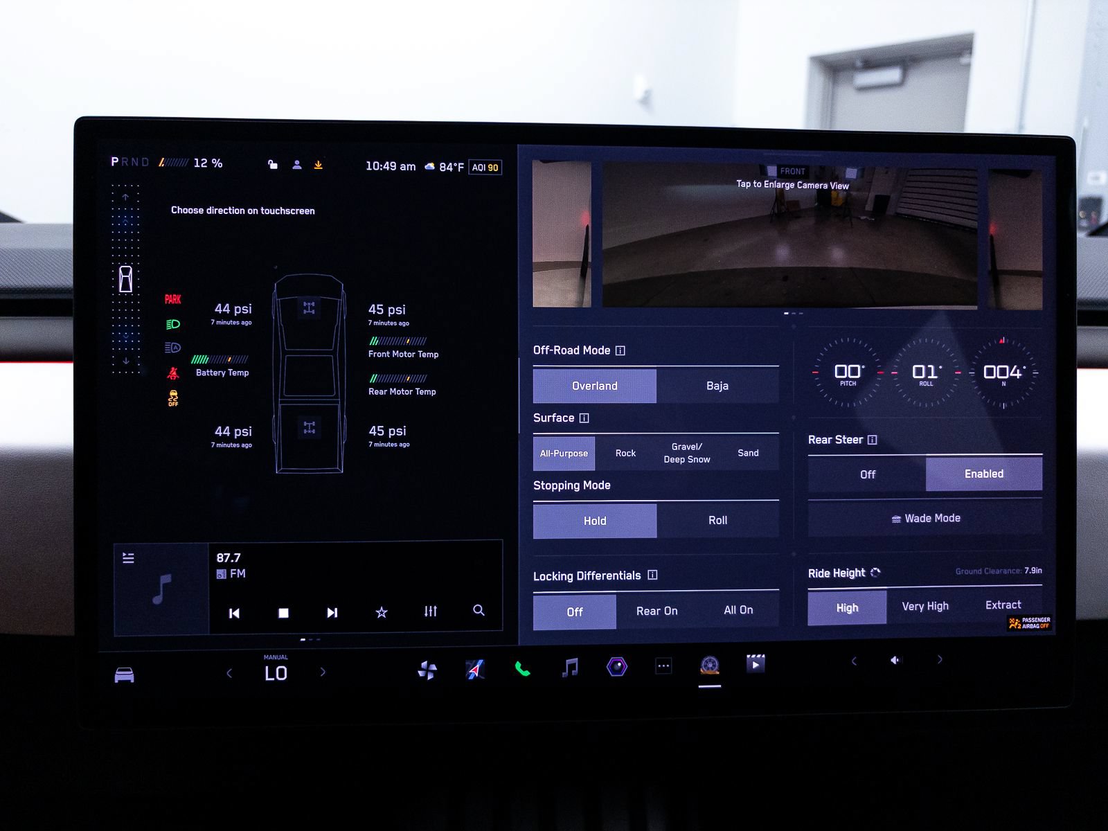 Used 2024 Tesla Cybertruck AWD Crew Cab image 6
