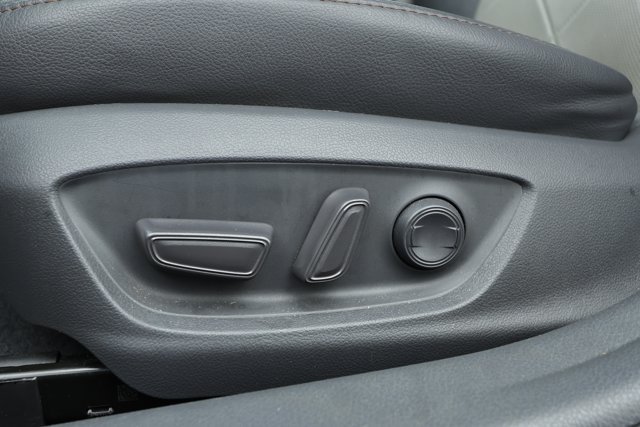 Used 2018 Toyota Camry XLE w/ Audio Package FWD image 25