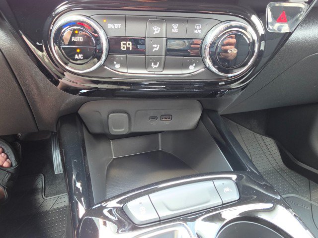 New 2026 Chevrolet Trax LT w/ Driver Confidence Package FWD image 37