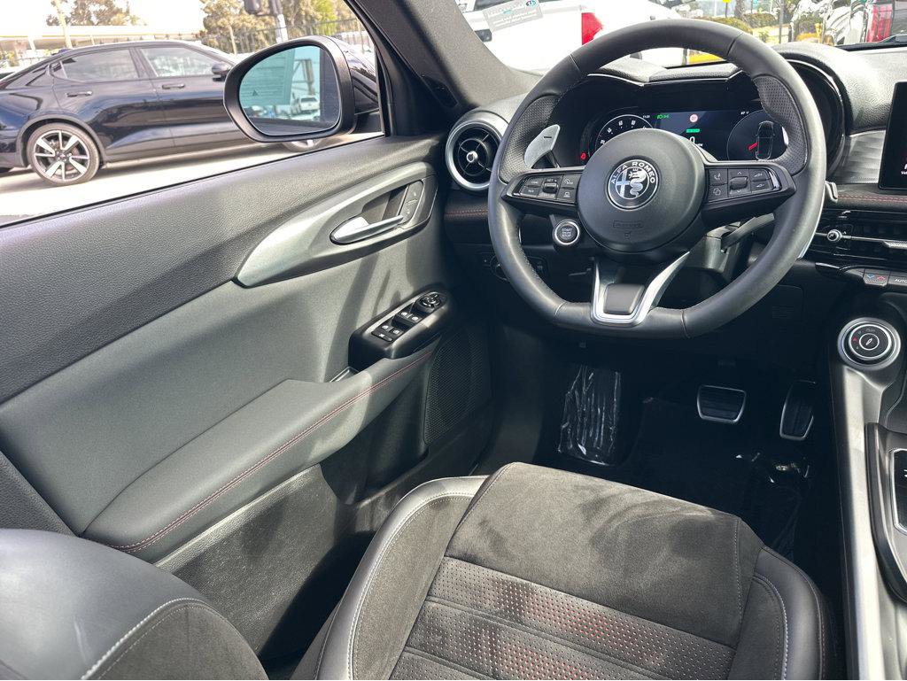 Used 2024 Alfa Romeo Tonale Veloce image 19