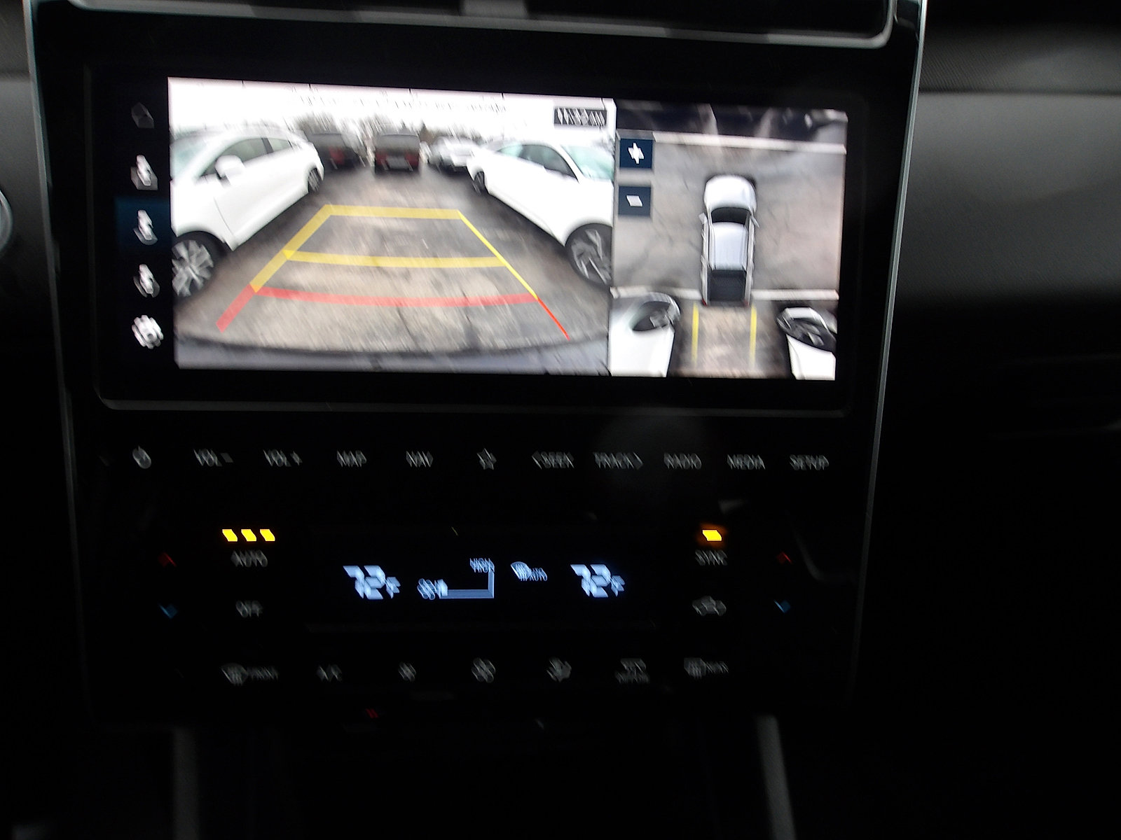 Certified 2022 Hyundai Santa Cruz Limited image 19