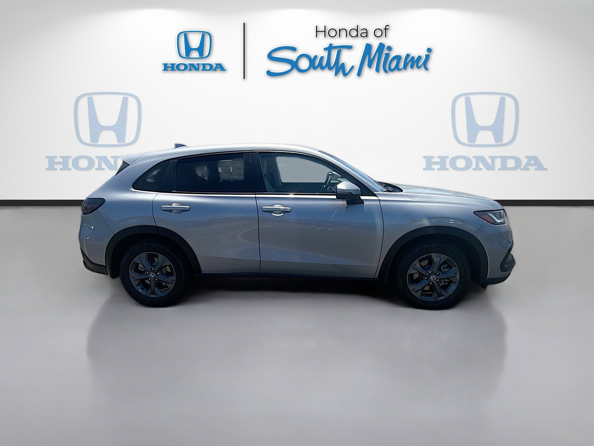 New 2027 Honda HR-V LX image 8