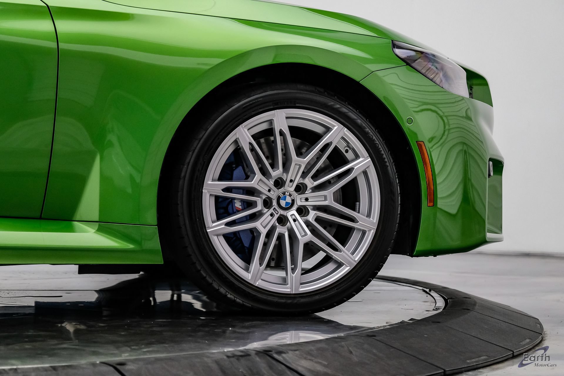 Used 2025 BMW M2 w/ Lighting Package RWD image 92