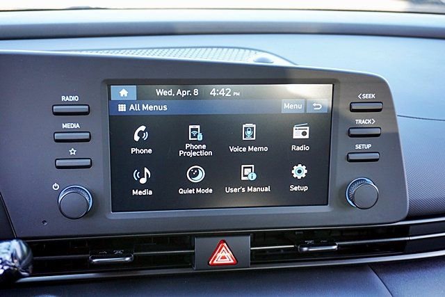 Certified 2026 Hyundai Elantra Sport image 24