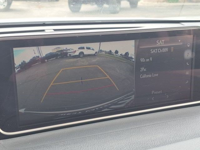 Used 2019 Lexus RX 450hL Premium w/ Premium Package AWD/4WD image 26