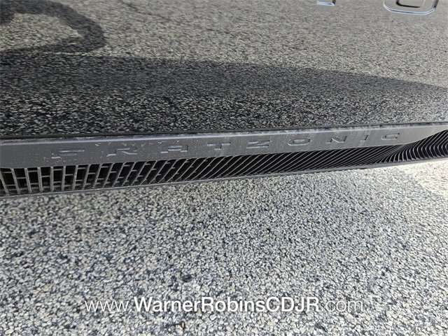 New 2025 Dodge Charger R/T w/ Quick Order Package 25M R/T image 9