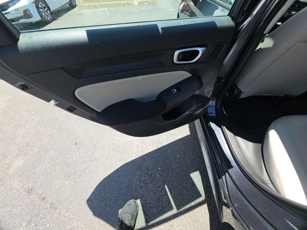 Used 2023 Honda Civic LX image 23