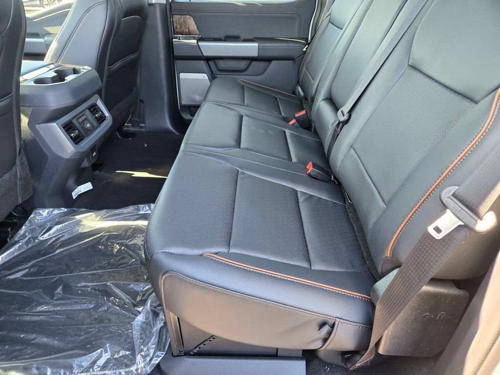 New 2026 Ford F350 Lariat w/ FX4 Off-Road Package AWD/4WD image 10