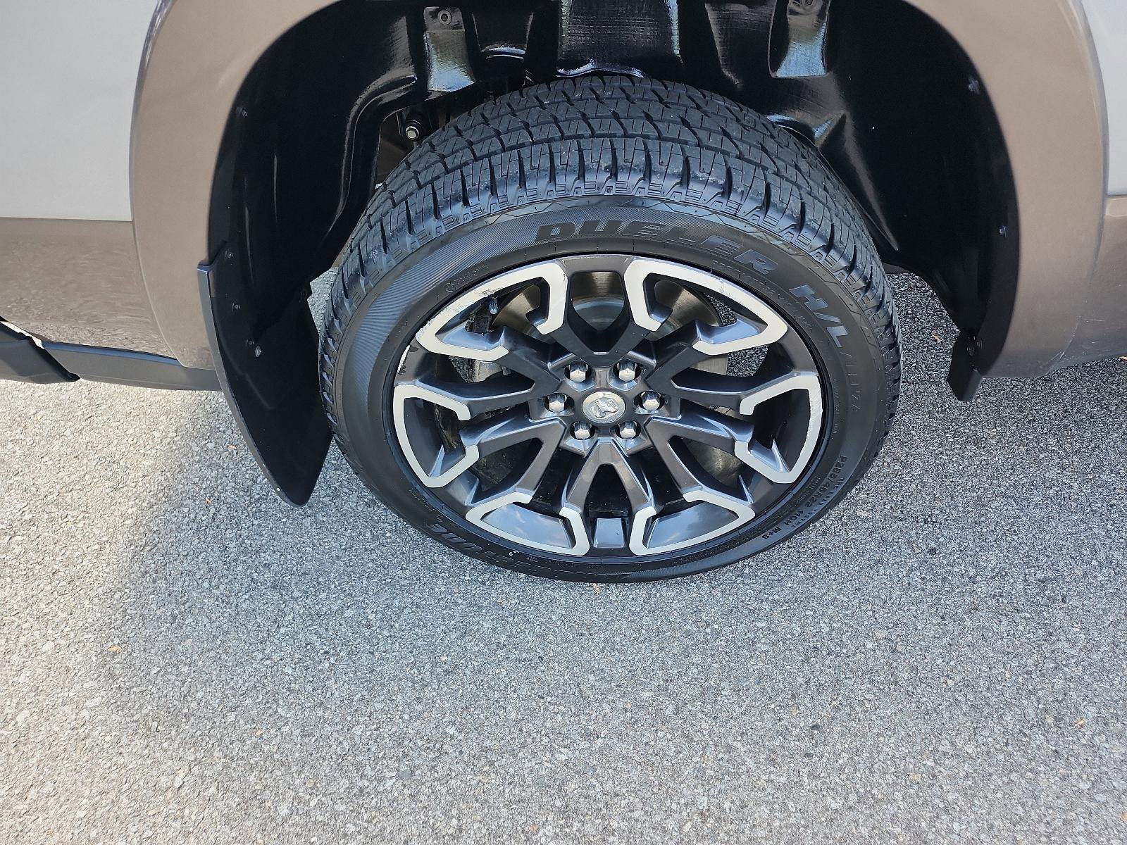 Used 2025 RAM 1500 Limited image 7