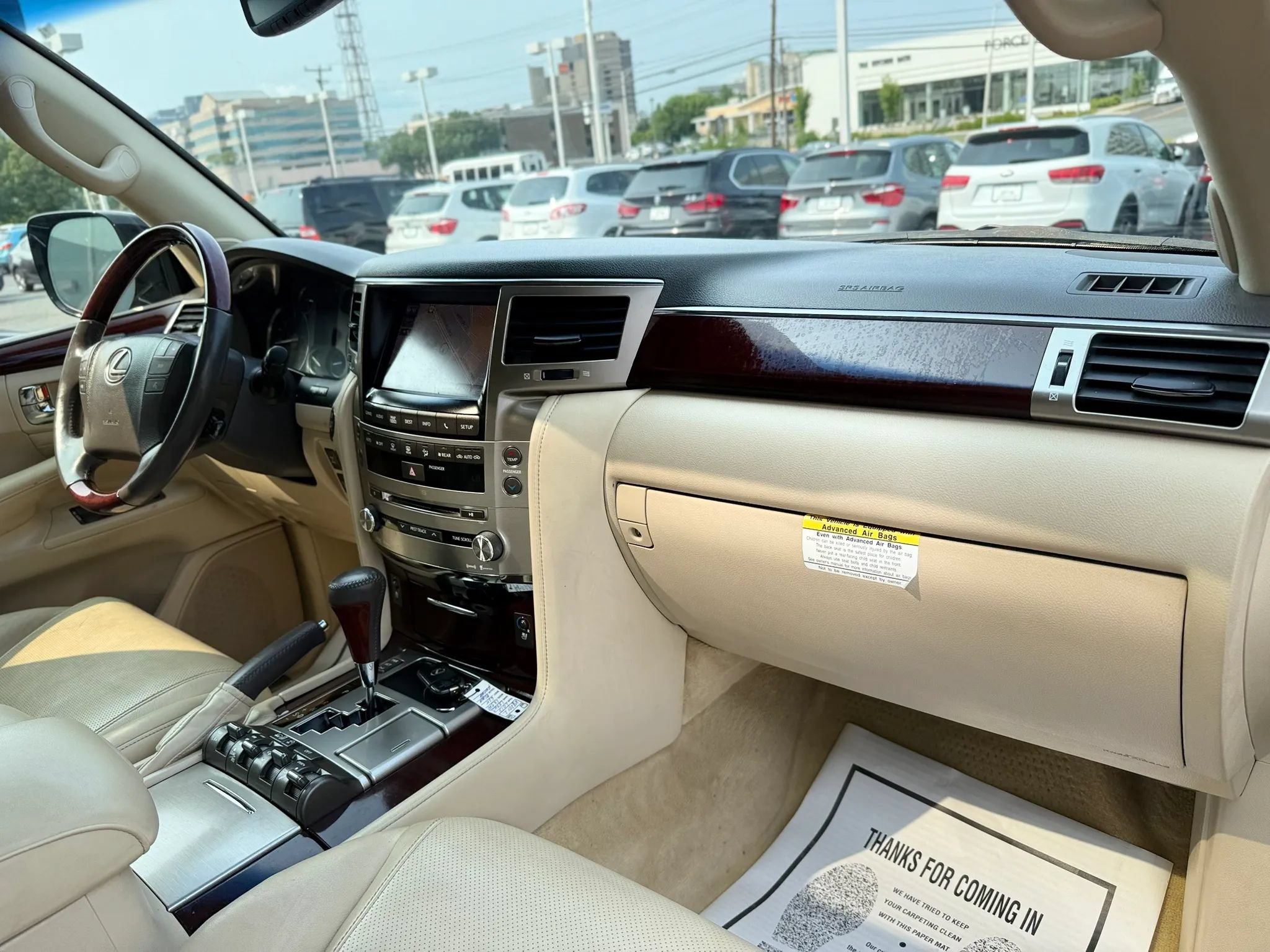 Used 2013 Lexus LX 570 4WD image 42