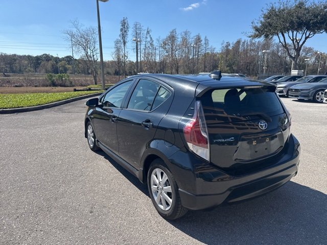 Used 2017 Toyota Prius C Two image 3