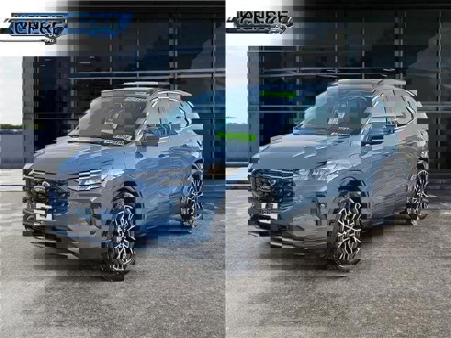 Used 2025 Ford Escape PHEV Front-Wheel Drive image 1