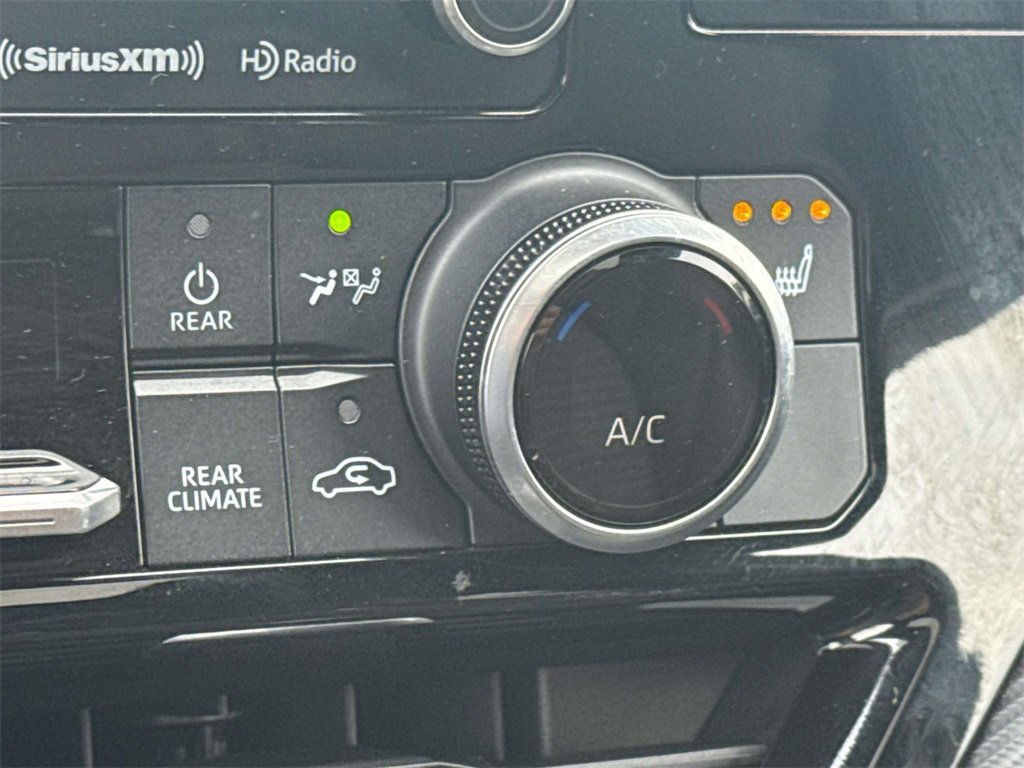 Certified 2021 Toyota Highlander XSE image 20