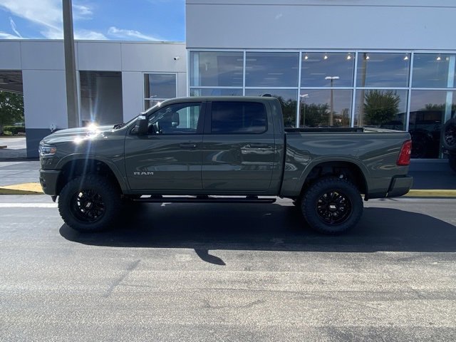 New 2026 RAM 1500 4x4 Crew Cab image 5