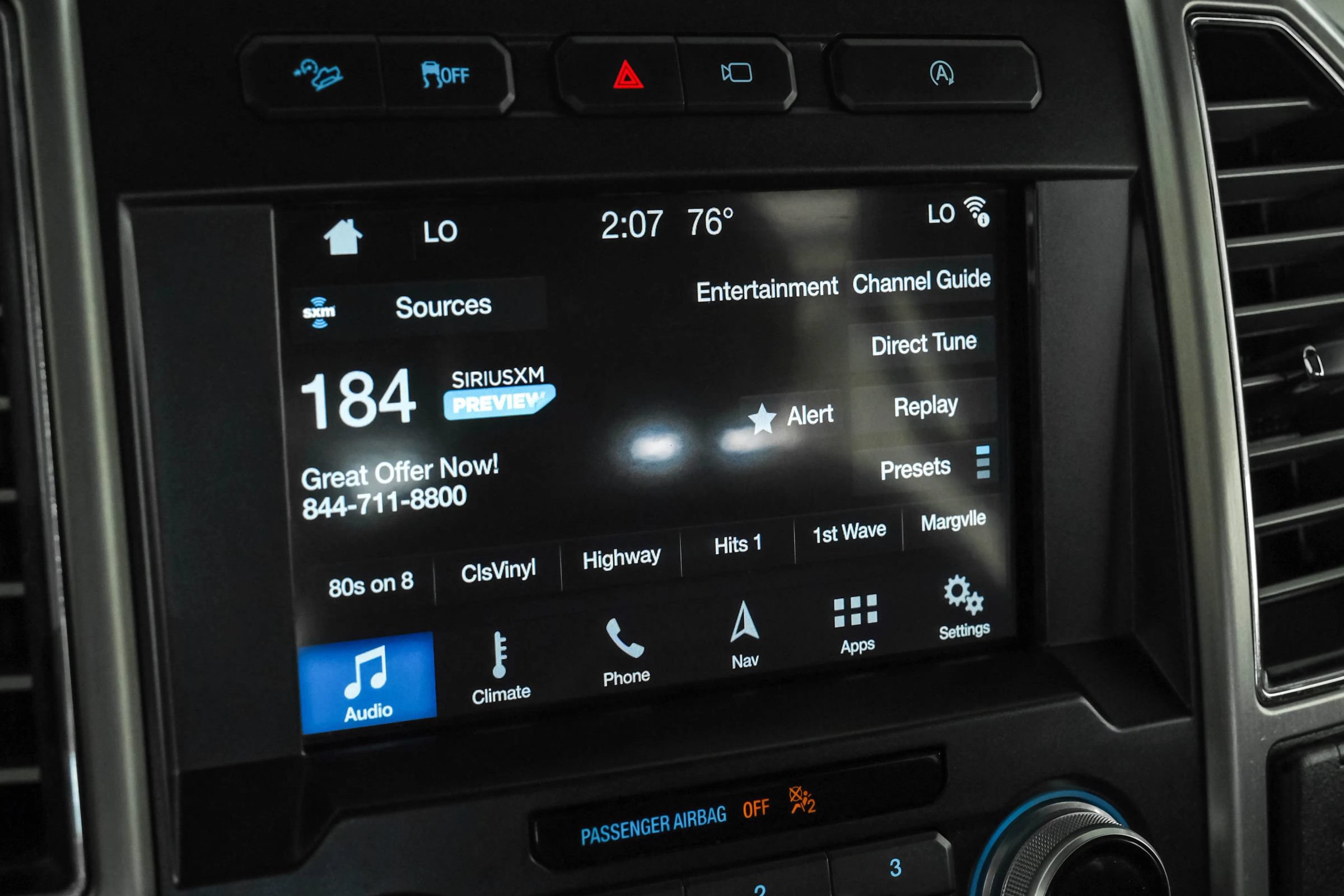 Used 2018 Ford F150 Platinum w/ Equipment Group 701A Luxury AWD/4WD image 24