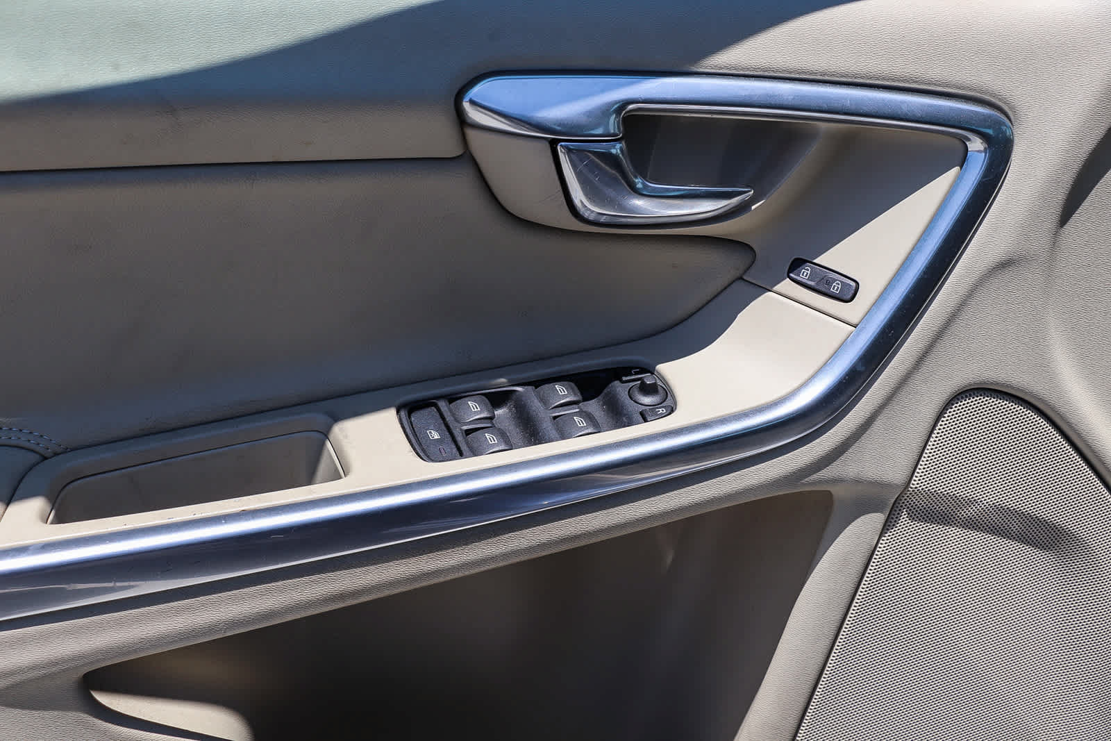 Used 2015 Volvo S60 T5 Premier FWD image 19
