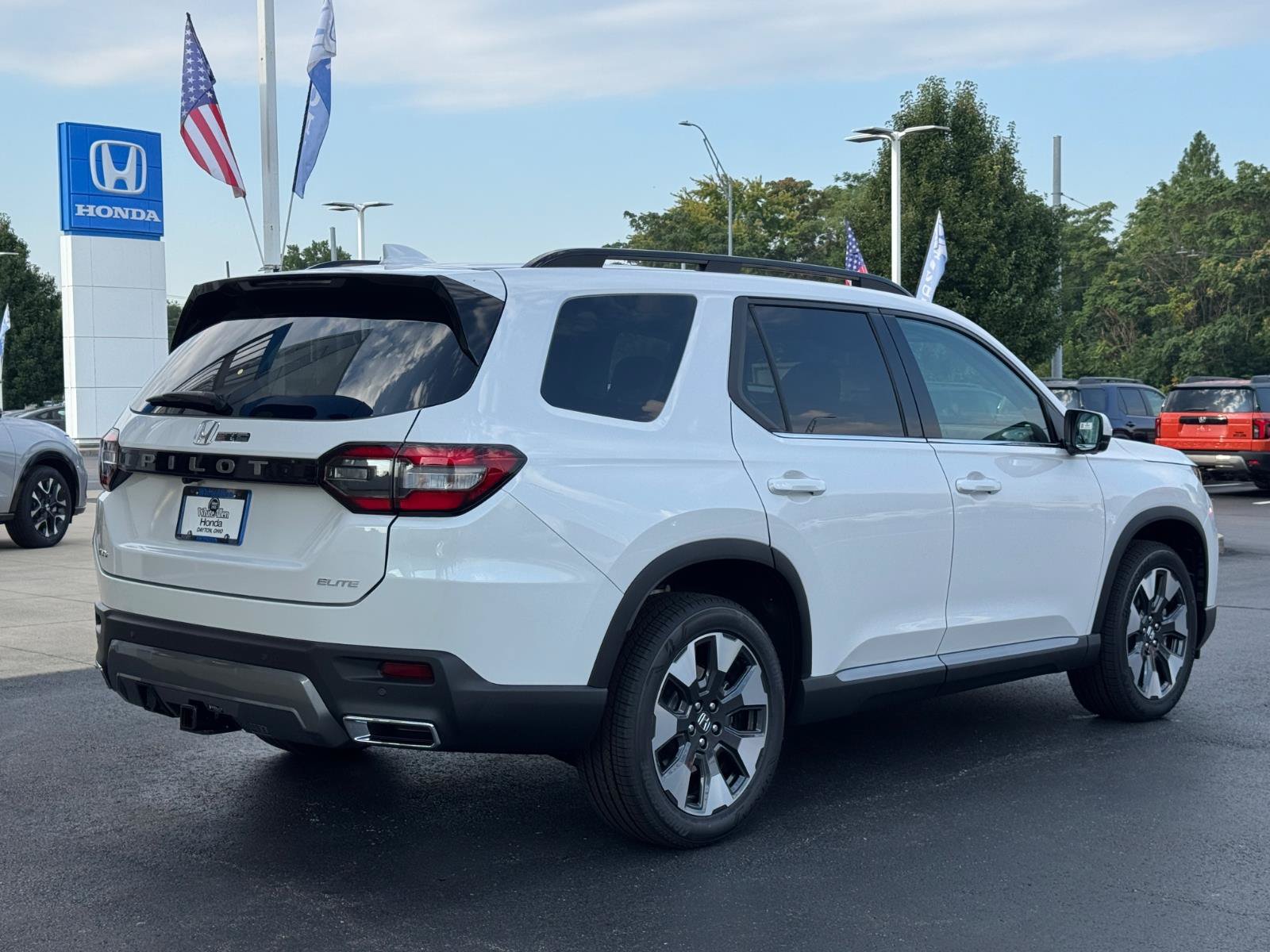 New 2026 Honda Pilot Elite image 3