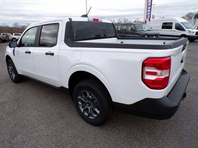 New 2025 Ford Maverick XLT w/ XLT Luxury Package image 3