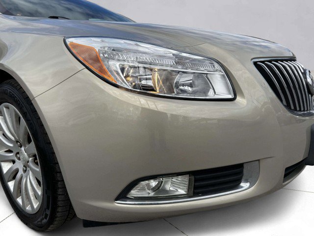 Used 2011 Buick Regal CXL Turbo w/ TO2 Preferred Equipment Group image 10