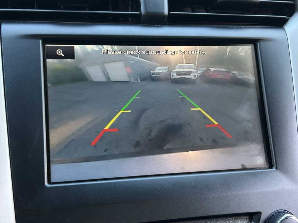 Used 2014 Ford Fusion SE w/ Equipment Group 202A image 26