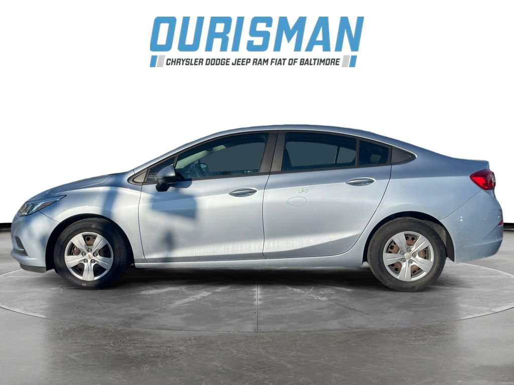 Used 2017 Chevrolet Cruze LS image 3