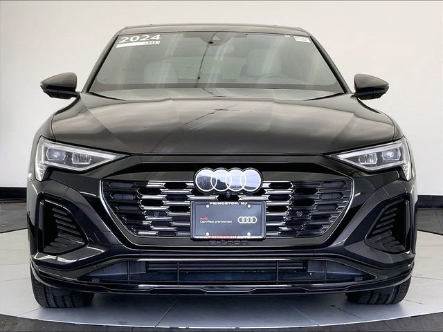 Certified 2024 Audi Q8 e-tron Premium Plus w/ Premium Plus Package image 8